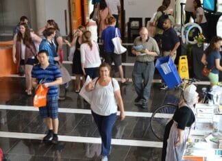 Virtual Travel: An afternoon in the Netherlands