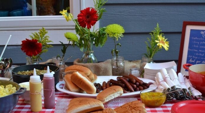 Entertaining in the Urban Garden