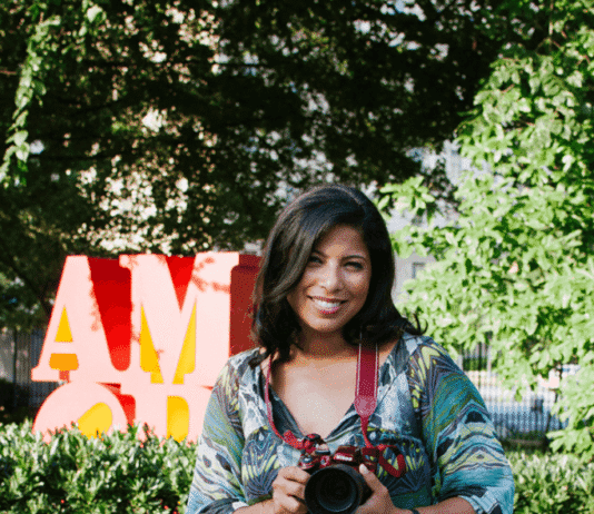 Travel Fashion: Muumuu and Flats