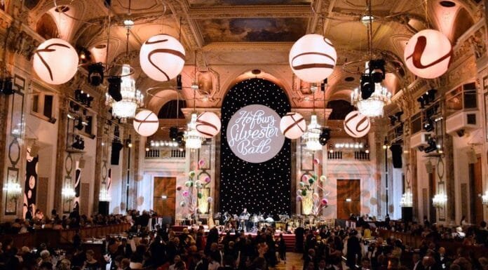 New Year’s Eve in Vienna: Hofburg Silvesterball