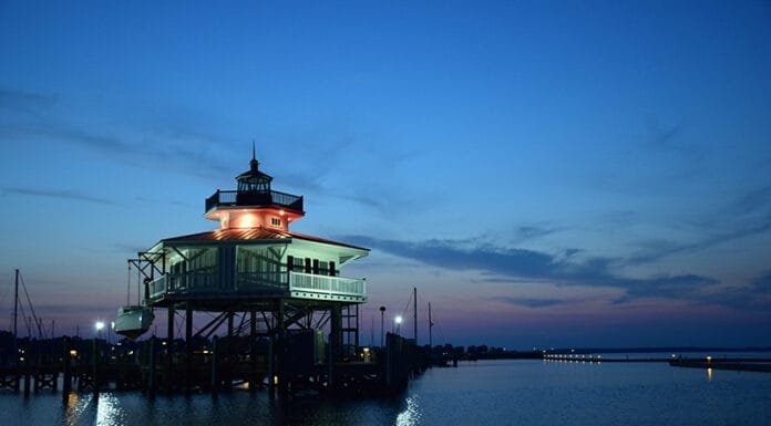 Thoughts: The Beauty of United States The Choptank Lighthouse