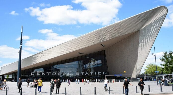 Getting Around in Holland Using Public Transportation While Traveling: Rotterdam Centraal Station
