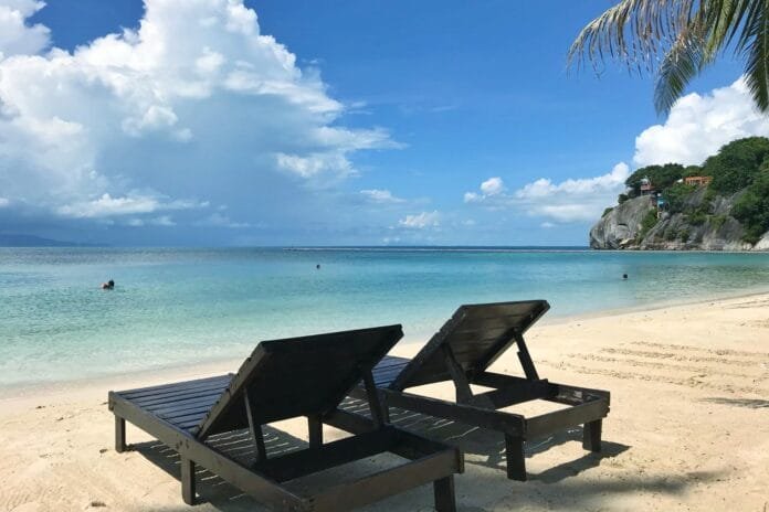 Where to Stay in Koh Phangan, Thailand? The Cocohut Beach Resort
