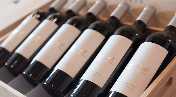 The Luxurious Side of Virginia Wine Virginia Wine RdV