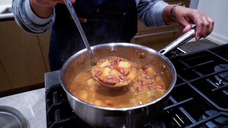 Vegan Habichuelas Guisadas Puerto Rican Style