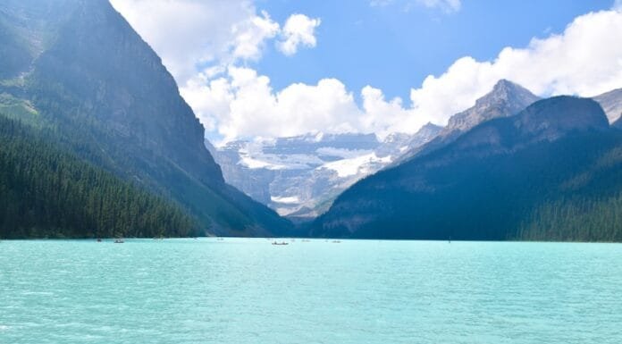 The Ultimate Nature Experience: A Guide to Banff National Park Banff National Park
